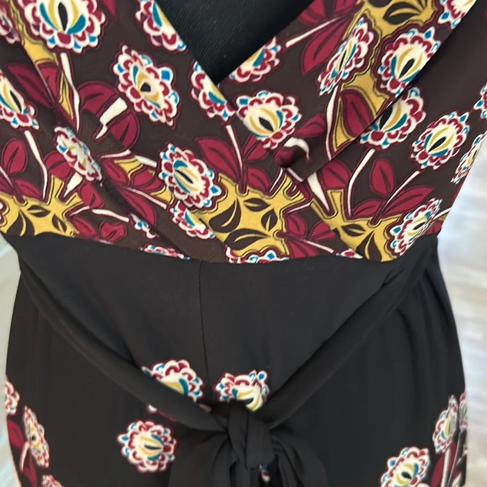 London Times size 12 sundress with “V” front and back and back tie - Picture 9 of 9